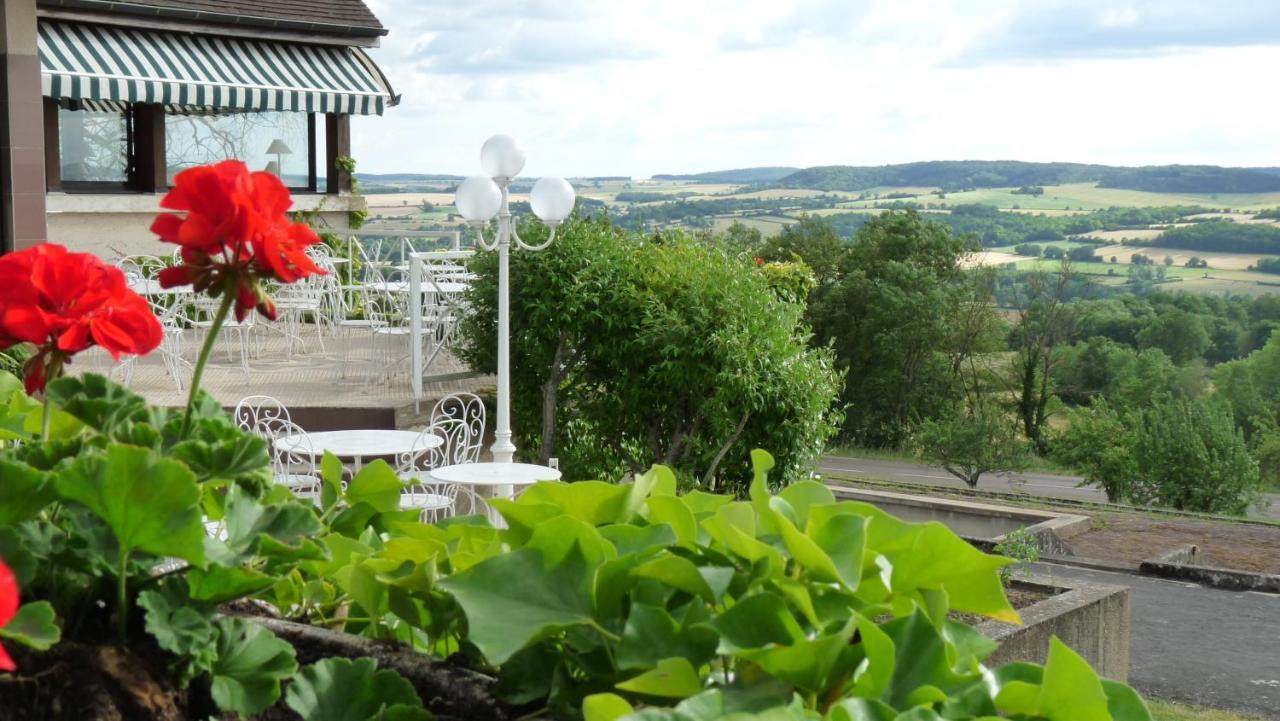 Crispol Hotel Saint-Pere  Bagian luar foto